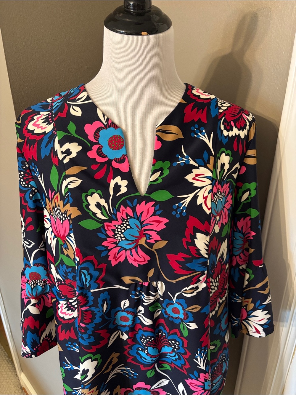 Jude Connally Navy Megan Dress with Floral Blooms - Picture 2 of 4